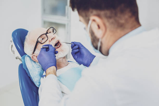 Best Emergency Tooth Extraction in Millis Clicquot, MA